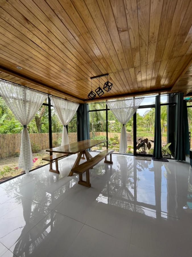 Carmen  Casa Aguelo Chocolate Hills Bed & Breakfast エクステリア 写真