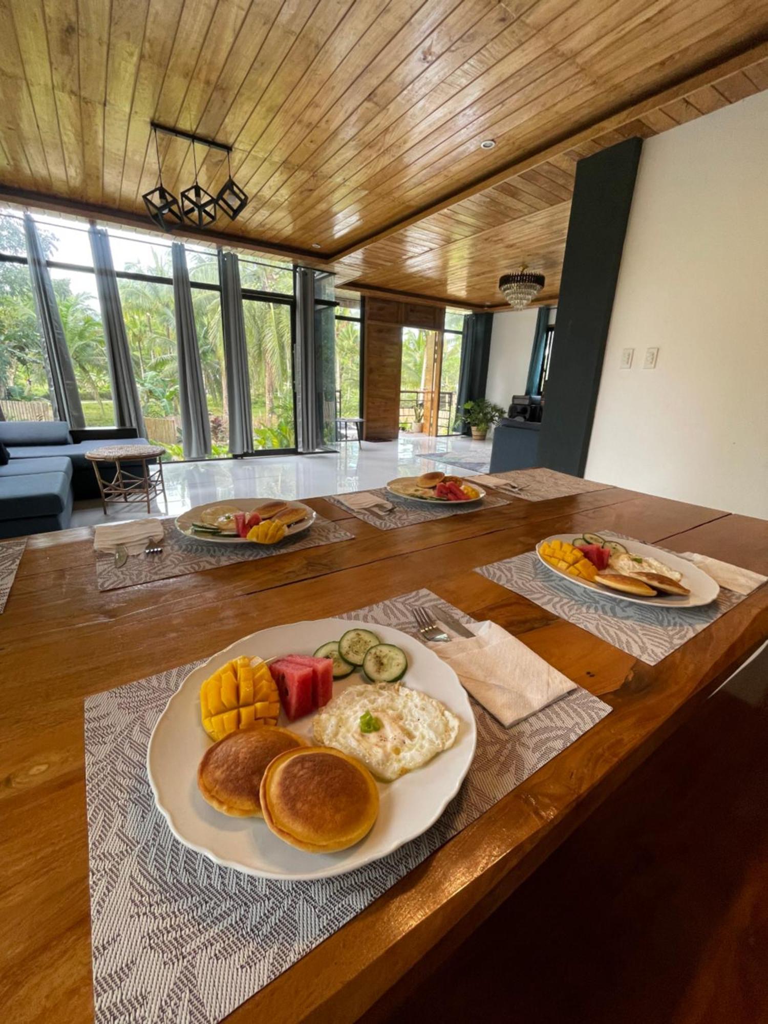 Carmen  Casa Aguelo Chocolate Hills Bed & Breakfast エクステリア 写真